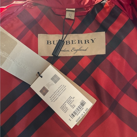 Burberry London Classic Red Trench Coat - Picture 9 of 14